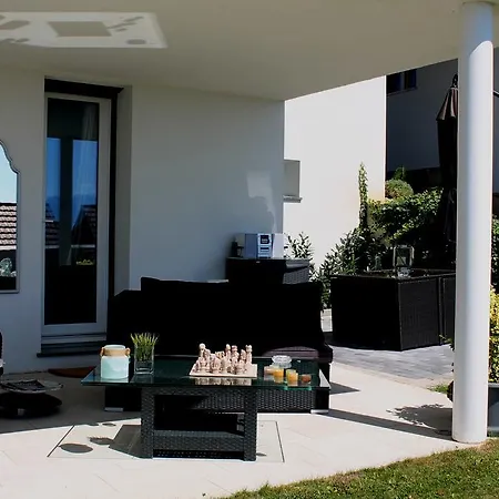 Guest house Four Seasons Lake Morges