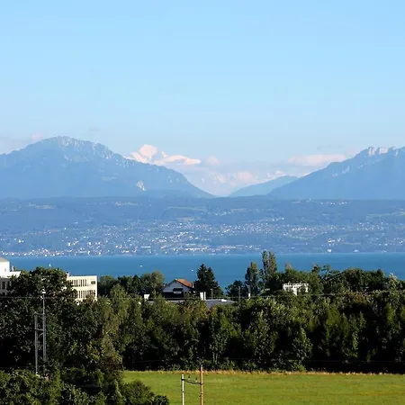 Guest house Four Seasons Lake Morges